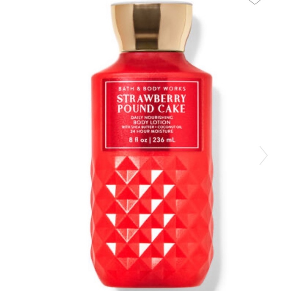 NWT Bath & Body Works Strawberry Pound Cake Lotion